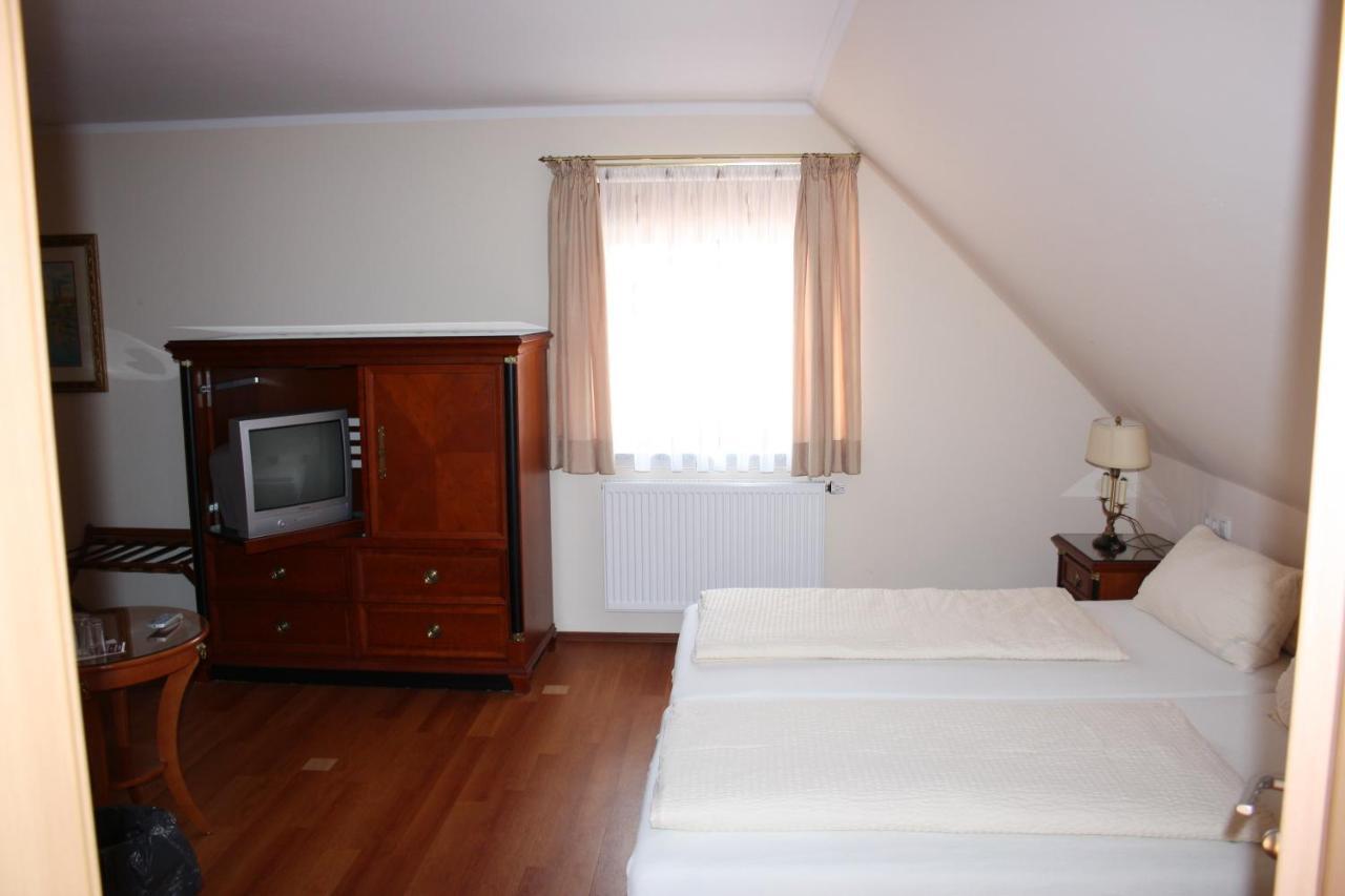 Landgasthof Haagen Schwabhausen bei Dachau Δωμάτιο φωτογραφία